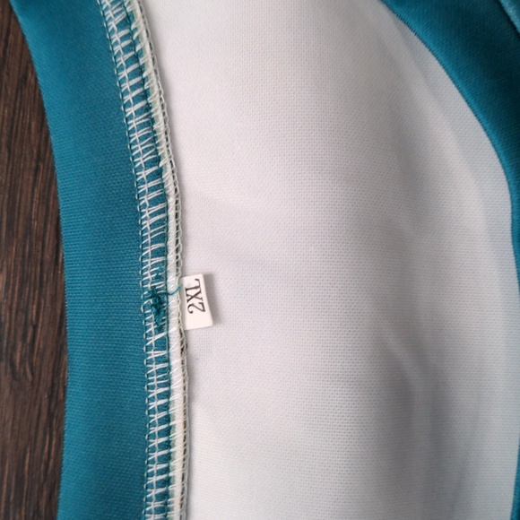 Veltins Pilsner Men's Size 2XL Ugly Sweater Style Teal Long Sleeve Shirt - Picture 4 of 7